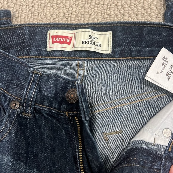 Levi's Men's Dark Blue Relaxed Jeans - Picture 2 of 4